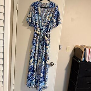 SHEIN Blue and White Patterned Midi Dress